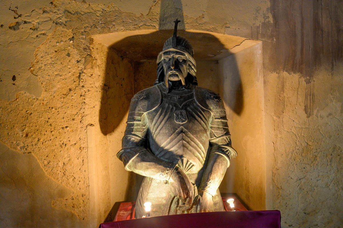 Der ungarische König Matthias Corvinus war im 15. Jahrhundert maßgeblich am Ausbau der Burg in Hunedoara beteiligt, Rumänien