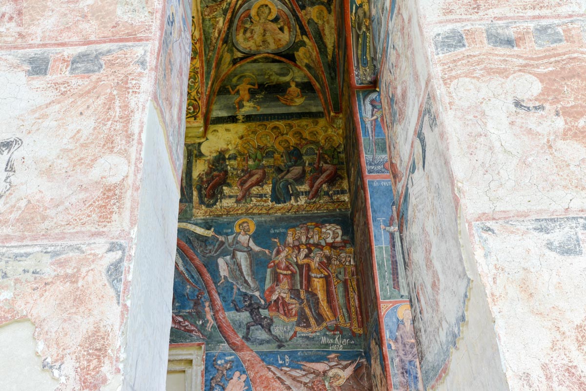 Die prächtigen Fassadenmalereien am Moldovița-Kloster im Norden Rumäniens wurden im Jahr 1537 von Toma Zugravul aus Suceava geschaffen