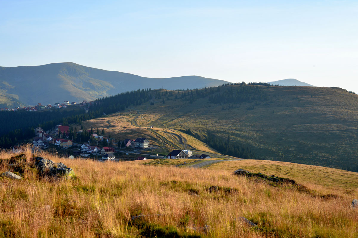 Die traumhafte Panoramastraße Transalpina führt von Bengeşti nach Norden über Rânca bis nach Sebeș (Mühlbach), Rumänien