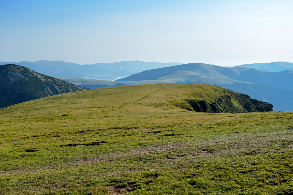 Angeblich waren bereits die Römer die ersten, die im Zuge der Daker-Kriege auf der Panoramastraße Transalpina durch die Südkarpaten wanderten, Rumänien