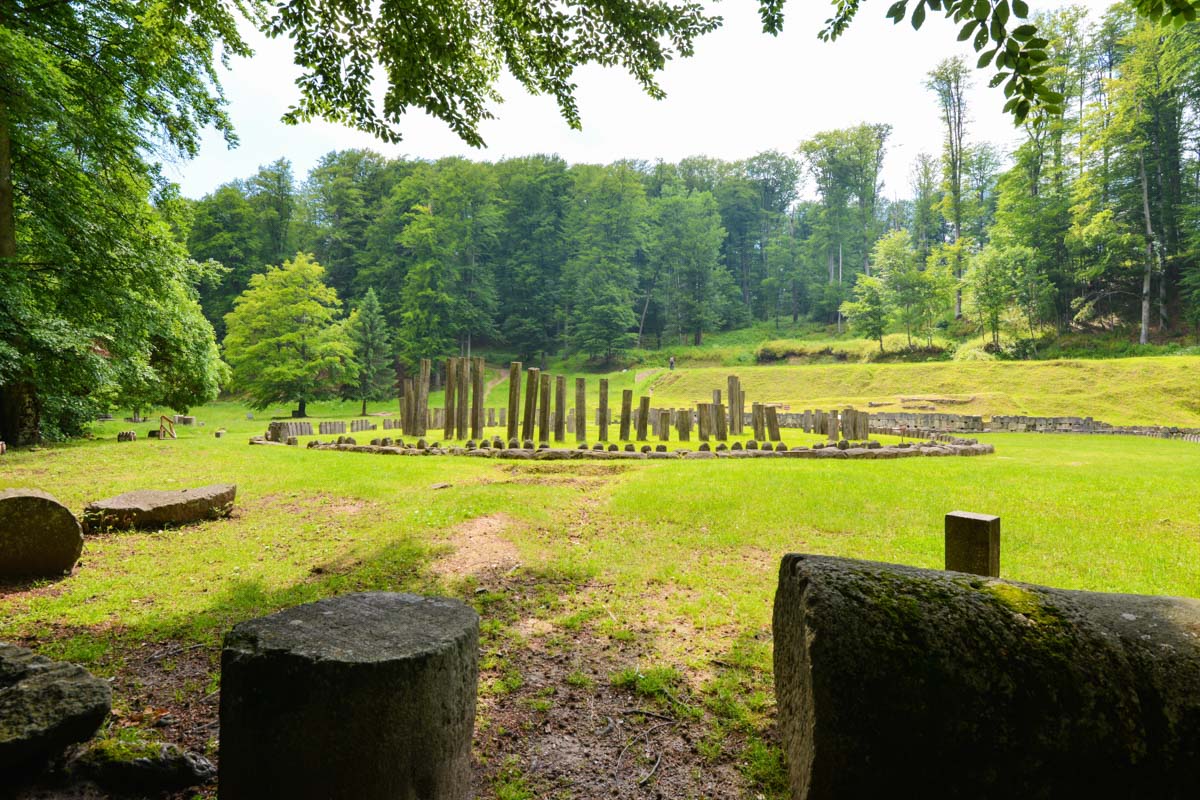 Die Ausgrabungsstätte mit dem klingenden Namen Sarmizegetusa Regia war einst blühende Hauptstadt und größte Festung des Daker-Reiches im zentralen Rumänien