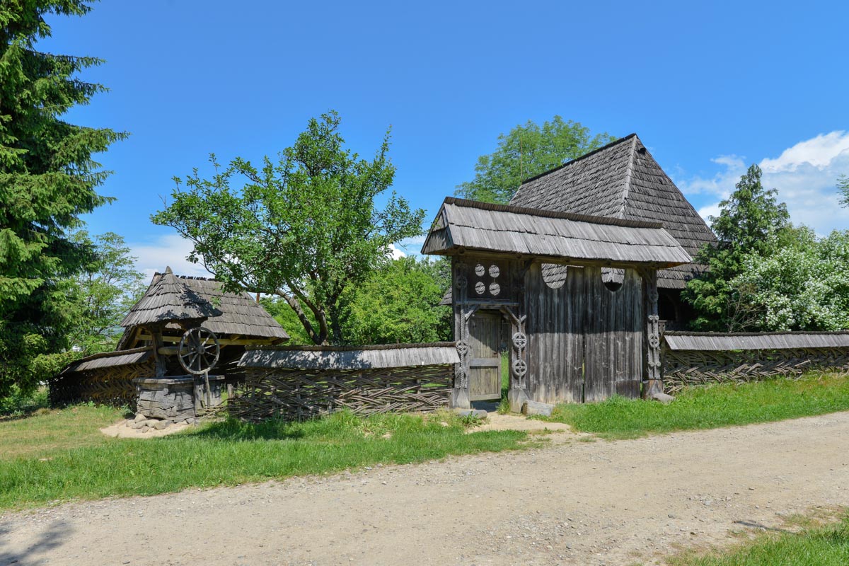 Das Dorfmuseum in Sighetu Marmatiei informiert den Besucher auf anschauliche Weise über das traditionelle Leben in den Maramureș, Rumänien