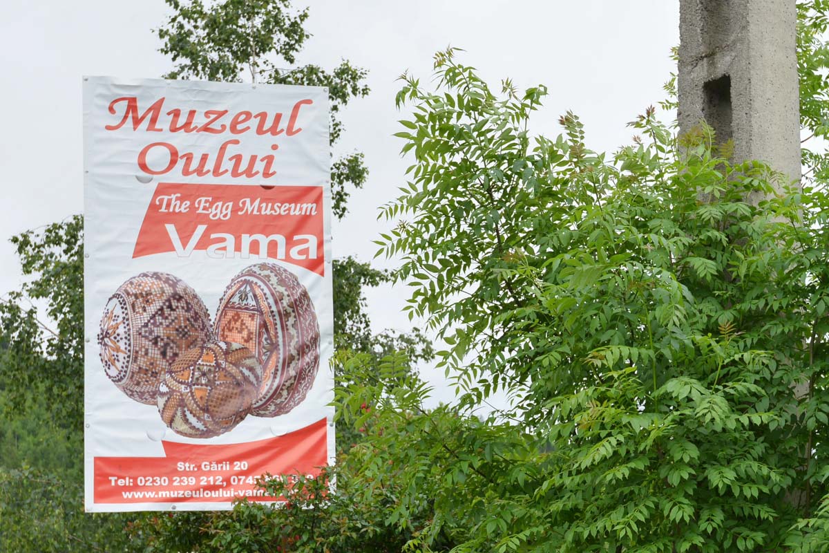 Das eindrucksvolle Museum der bemalten Eier in Vama liegt im Herzen der Bukowina an der E85, Rumänien