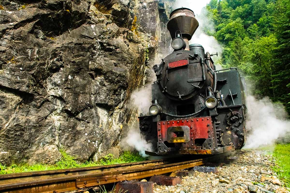Dampflok der Waldbahn im Vaser-Tal (Wassertal) im Norden Rumäniens